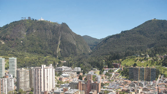 Víctimas del conflicto entran a la oferta de negocios y economía popular de Bogotá