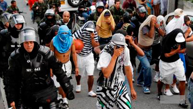 La toma a sangre y fuego de la Comuna 13 de Medellín