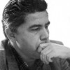 Fernando_Hernandez_gris_columna