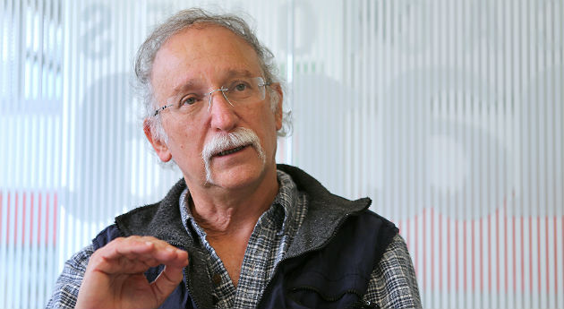 «Construir barreras es más caro que cuidar los corales»