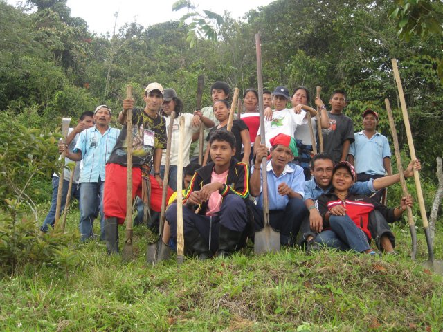 «…Que paren la matanza de indios Nasa y de otros pueblos hermanos»