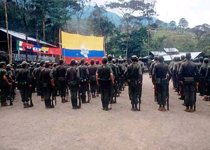 “Firmando un acuerdo las Farc contribuyen a despejar el camino de la izquierda”