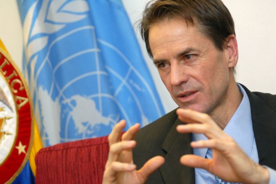 ONU cita al procurador por la destitución de Petro