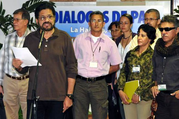 Farc proponen supervisión internacional en sustitución de cultivos de drogas