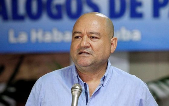 Farc pide extender el plazo para entregar sus 949 caletas