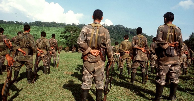 Paramilitares obligan a comunidad a asistir a reunión en cacarica, Chocó