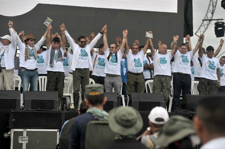 ‘Fuerza Alternativa Revolucionaria de Colombia’: así se llamará el partido político de las Farc