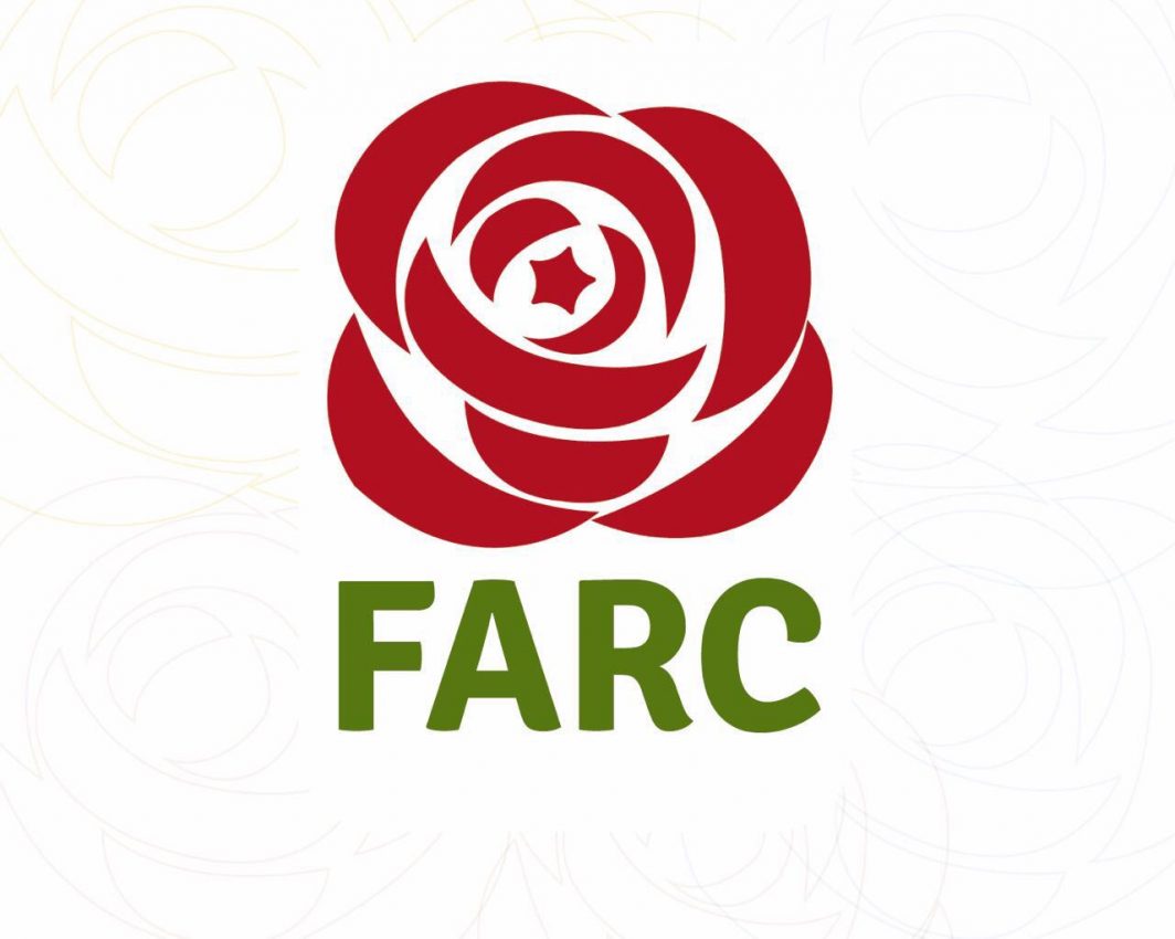 FARC denuncia amenazas de las AUC a organizaciones sociales