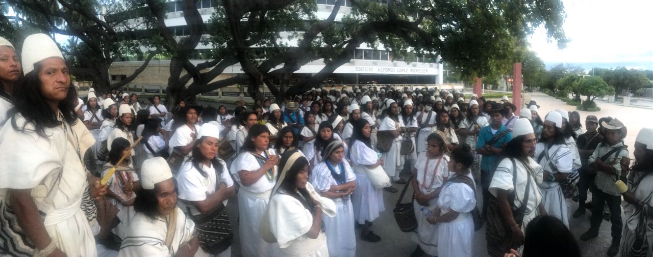 Fuerza pública agrede a pueblo Arhuaco en Minga por la vida
